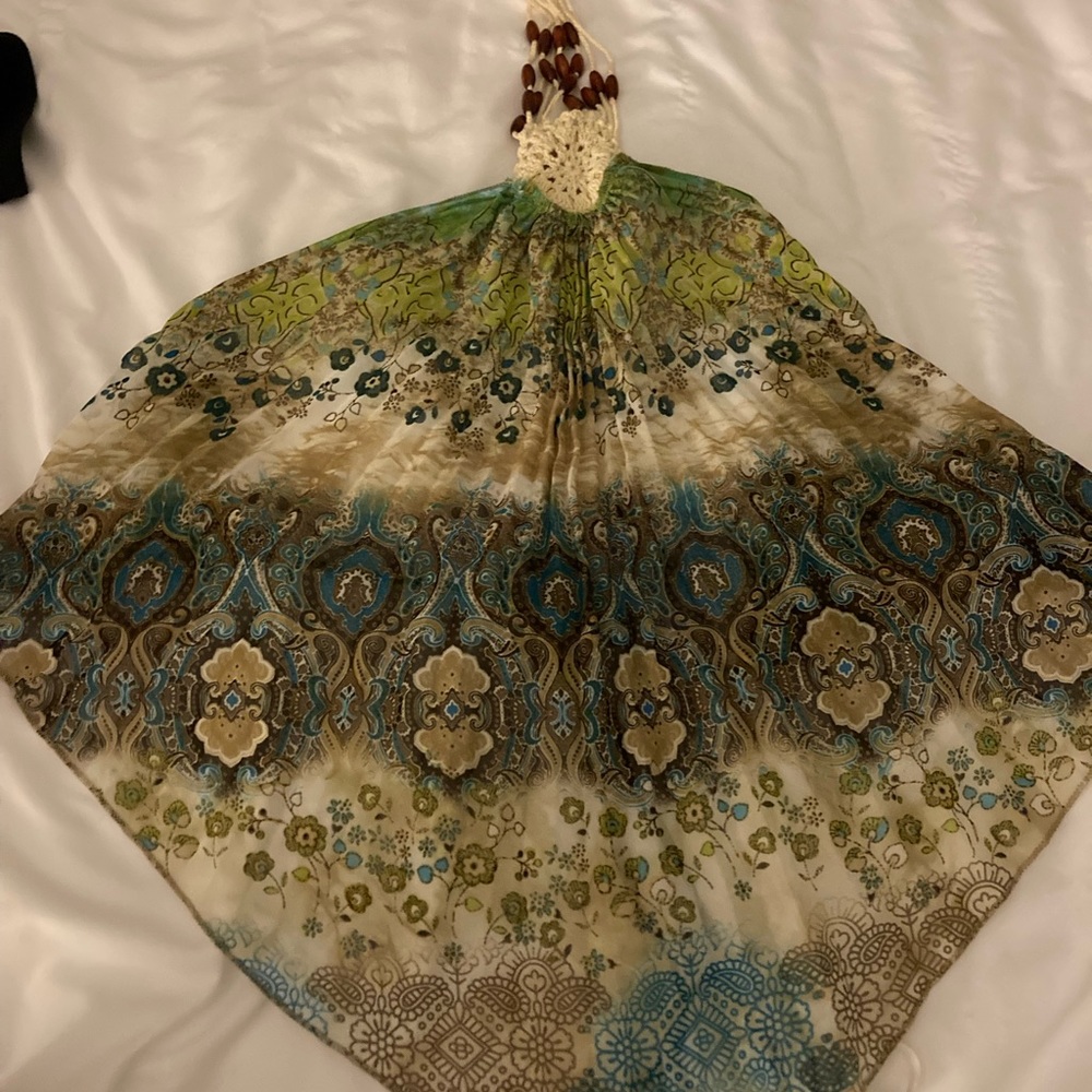 Backless Halter top